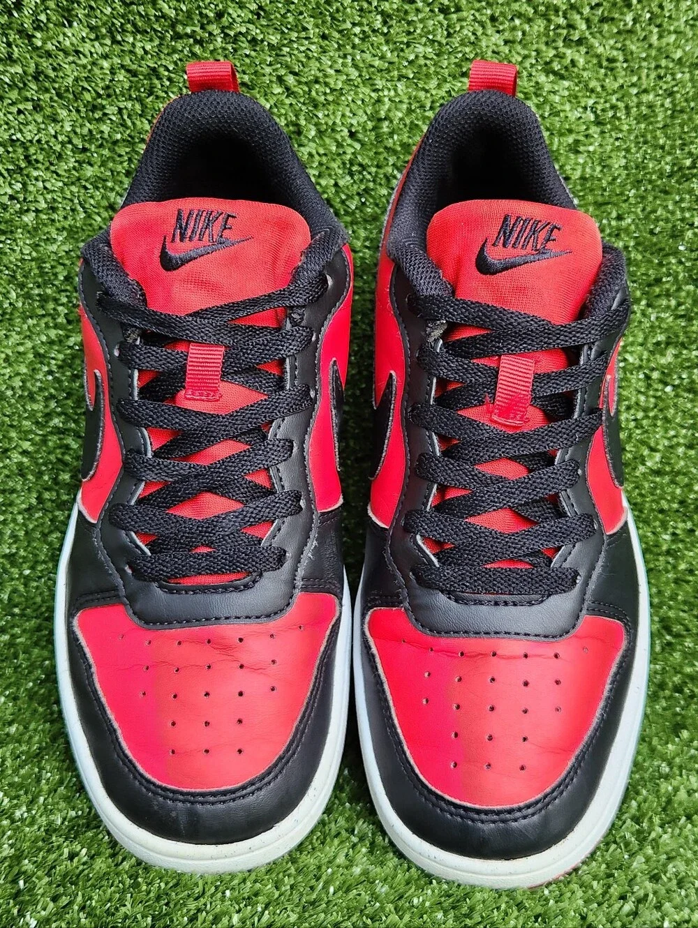 Nike Court Borough Low Big Kids Size 5.5 Youth Red Black Leather Sneakers Shoes